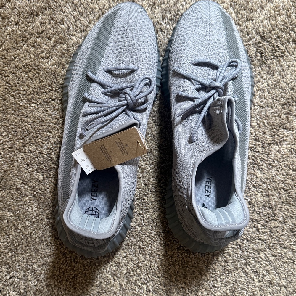 Yeezy Ash Gray Knit Shoes- NEW